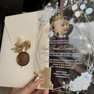 Photo Acrylic Birthday Invitation. 1st birthday invitation, UV printing, Ivory envelope, Gold wax seal and dried flowers