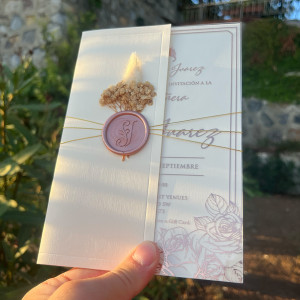 Acrylic Quinceanera Invitations. Ivory half Envelope. Rose gold foil print, rose wax seal and dried flowes